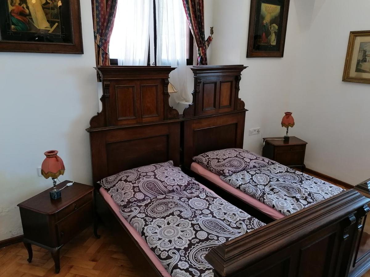 Gothic House Apartments Kremnica Buitenkant foto