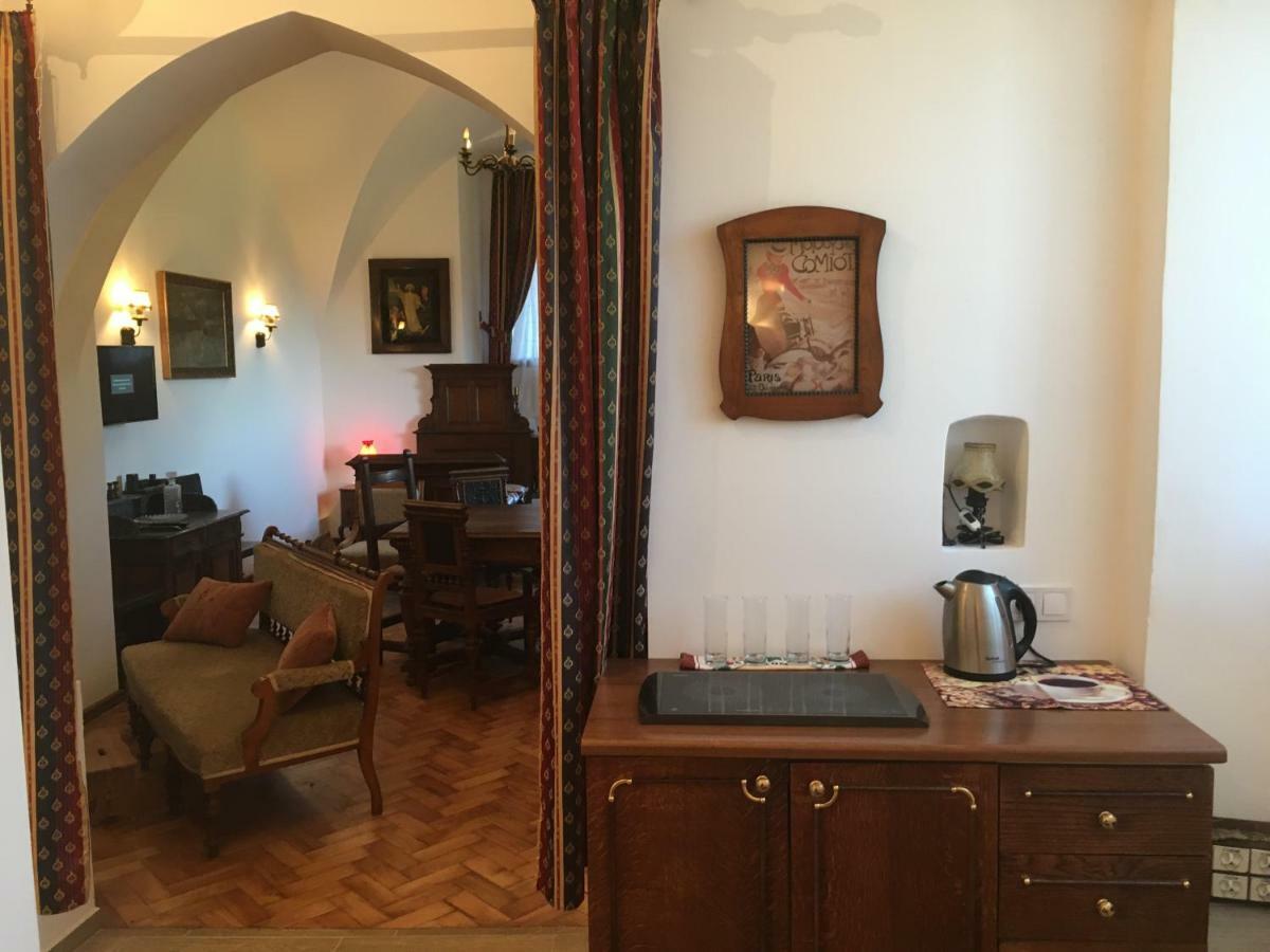 Gothic House Apartments Kremnica Buitenkant foto